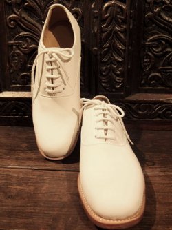 画像1: 2000’s〜 DEAD STOCK（箱ナシ） “ ROYAL NAVY（ロイヤルネイビー） ” / WHITE OFFICER LEATHER SHOES / UK 7L