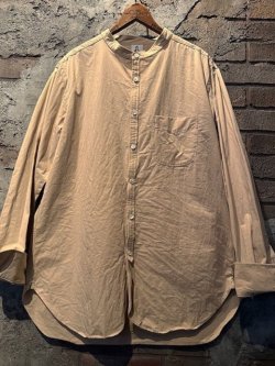 画像1: “ GOUCHA（ゴーチャ） ” CLASSIC “ TYPEWRITER ” BAND COLLAR SHIRT 【 1TONE 】 / “ DOVER ” / SIZE 3（L）