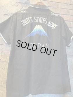 画像1: 1950's〜 BLACK BOWLING SHIRT（JAPANESE SOUVENIR SHIRT） / W. “ MT. FUJI / UNITED STATES ARMY ” / ALMOST DEAD STOCK