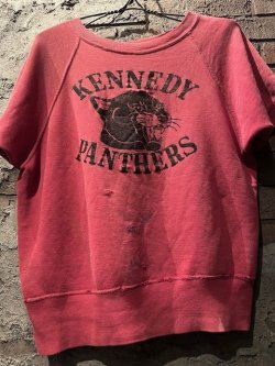 画像1: 〜1960's “ KENNEDY PANTHERS ” / 【 SUN FADE PINK 】 × BLACK FLOCKY S/S PRINT SWEAT / NICE AGING