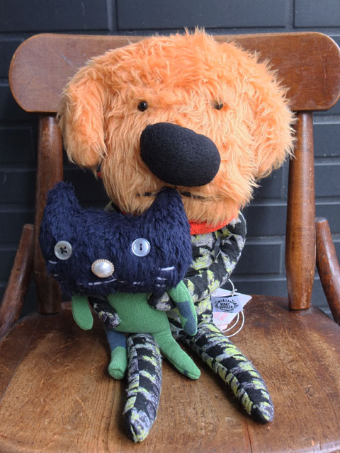 ボビーダズラー（Bobby Dazzler） ” INU and NEKO FRIEND（L）-8801 