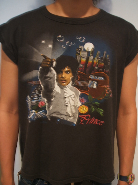１９８５ Prince（プリンス）ワールドツアー”Ｔシャツ - CAPRi SHOP