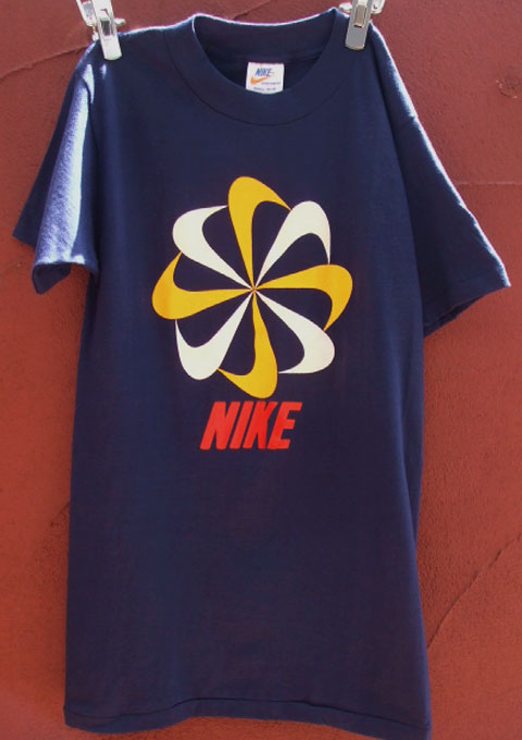 's DEAD STOCK デッドストック “ ナイキＮＩＫＥ ” 風車 Ｔ